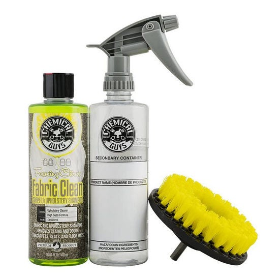 3. Best Set: Chemical Guys HOL315 Cleaning Kit