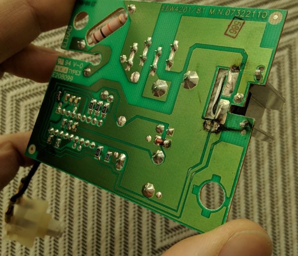 [Bed Bath And Beyond] Miele Complete C3 Limited Edition in Berry Red